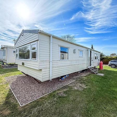 Lovely 6 Berth Caravan At Sunnydale Holiday Park Ref 35375S Louth  Zewnętrze zdjęcie